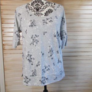 LOFT Vintage Soft Floral Top Medium